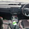 toyota hilux sr5
