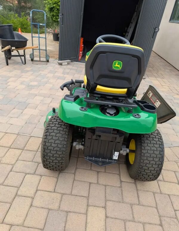 2024 john deere lawn mower tractor